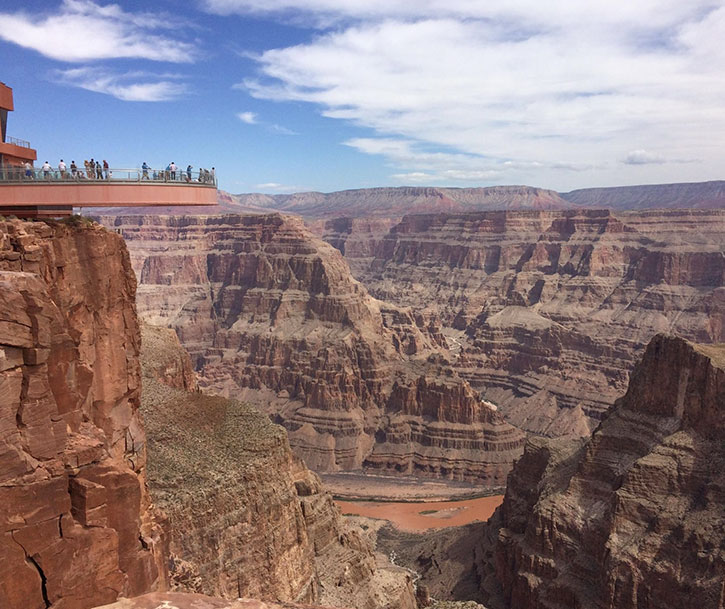 the grand canyon skywalk